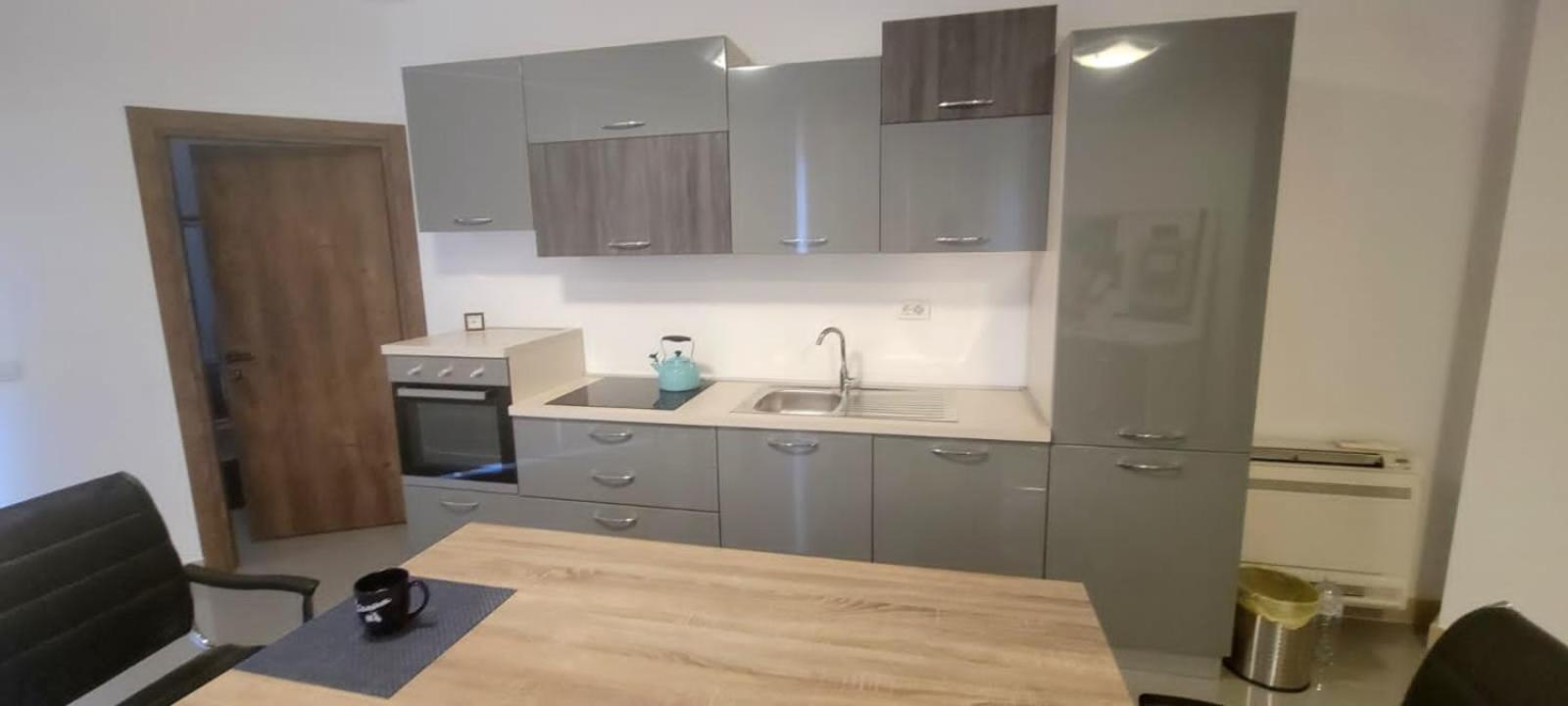 Opera Appartment 地拉那 外观 照片